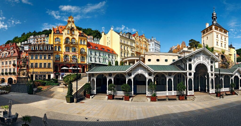 BUDAPEST I PRAGA